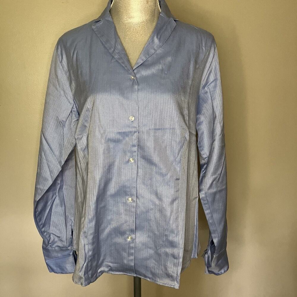 Talbots Light Blue White Herringbone Cotton Collared Button Up Size 12W Office